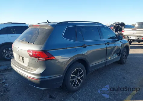 2018 Volkswagen Tiguan 2.0T Se/2.0T Sel z USA, uszkodzony, nr VIN 3VV3B7AX6JM195856
